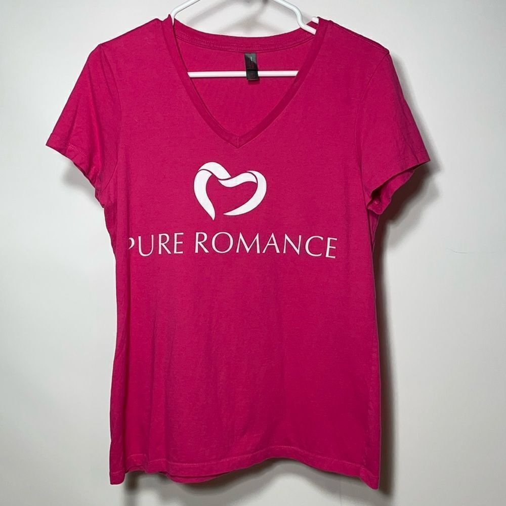 Woman’s graphic tee